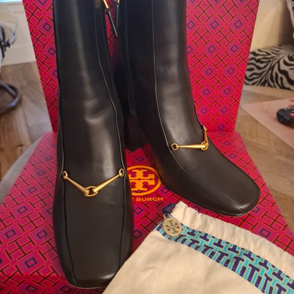 TORY BURCH Black Heeled Equestrian Boots Size 8.5 Like New - Picture 2 of 9